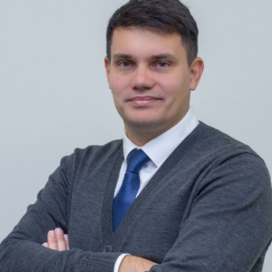 Дмитрий Белавин